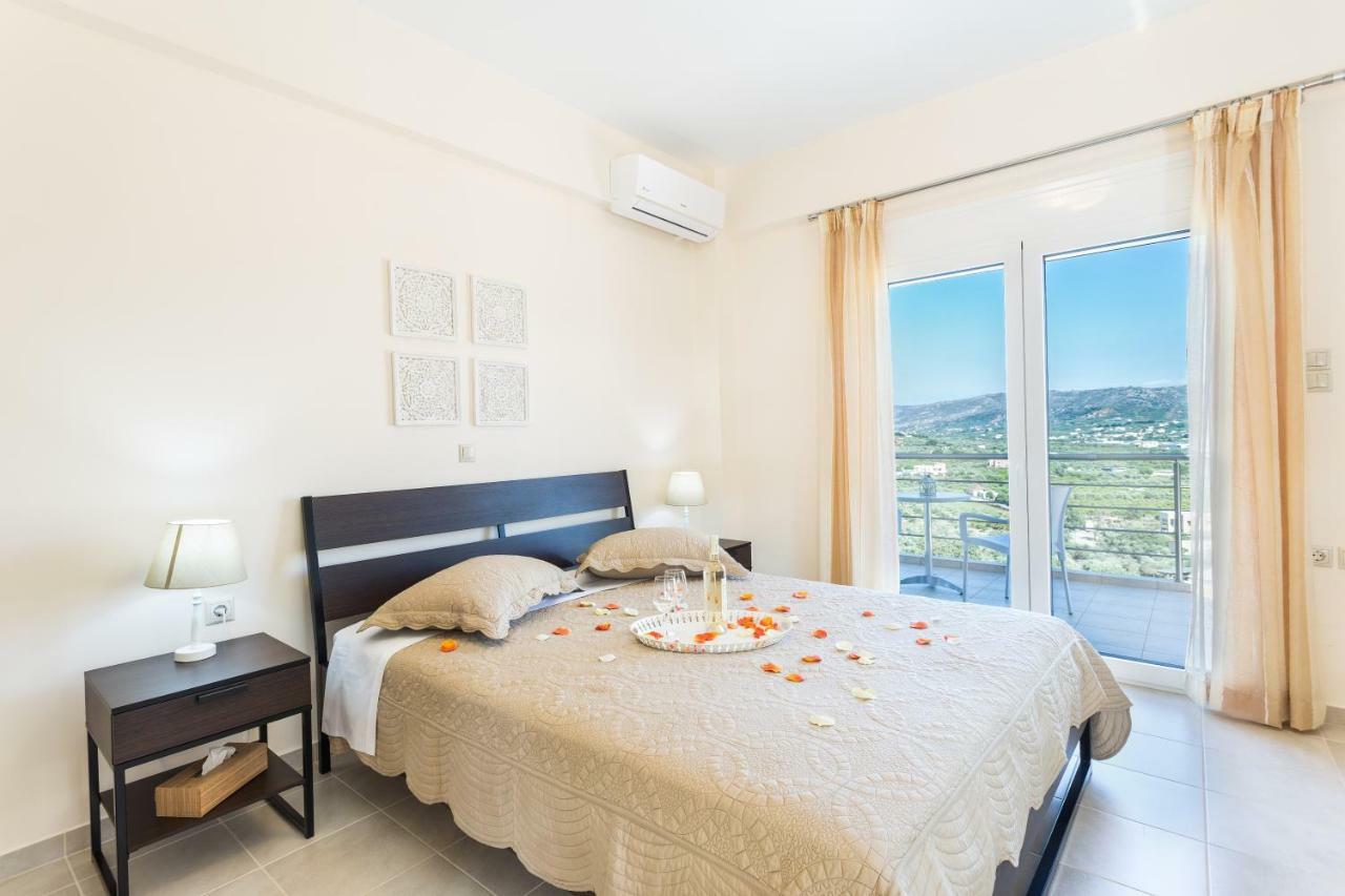 Villa Oasis Galatas  Luaran gambar