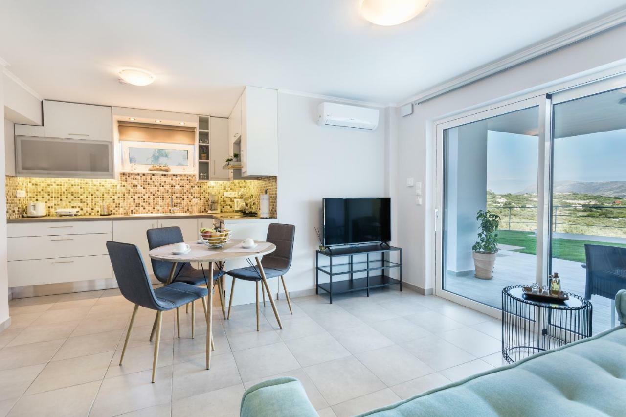 Villa Oasis Galatas  Luaran gambar